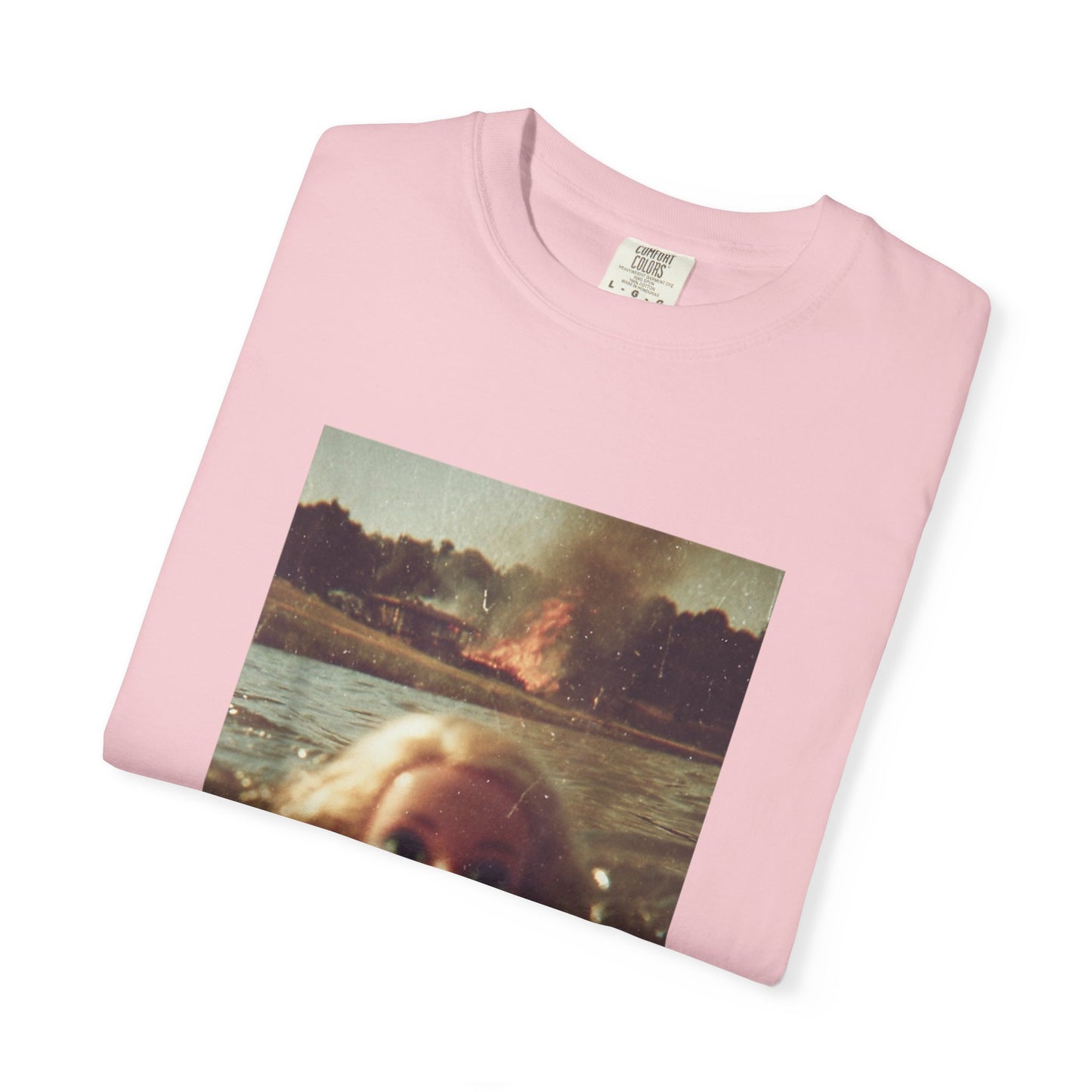 Vintage Summer Photo T-Shirt — Girl Peeking Over Water Graphic Tee