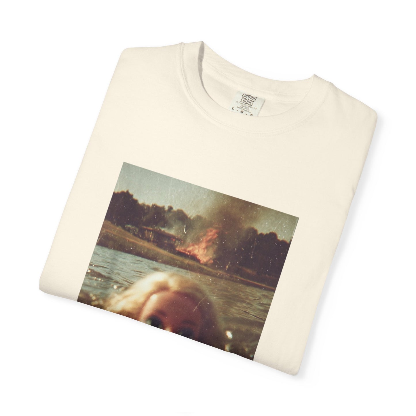 Vintage Summer Photo T-Shirt — Girl Peeking Over Water Graphic Tee