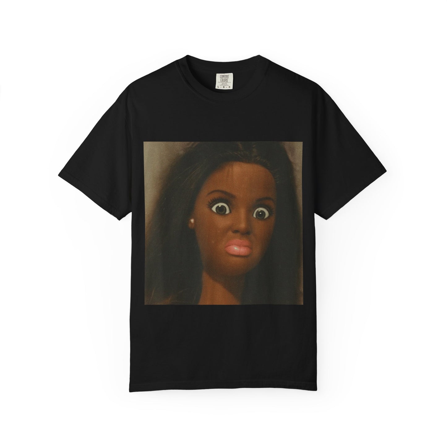 Graphic T-Shirt Featuring Surprised Doll Face Print
