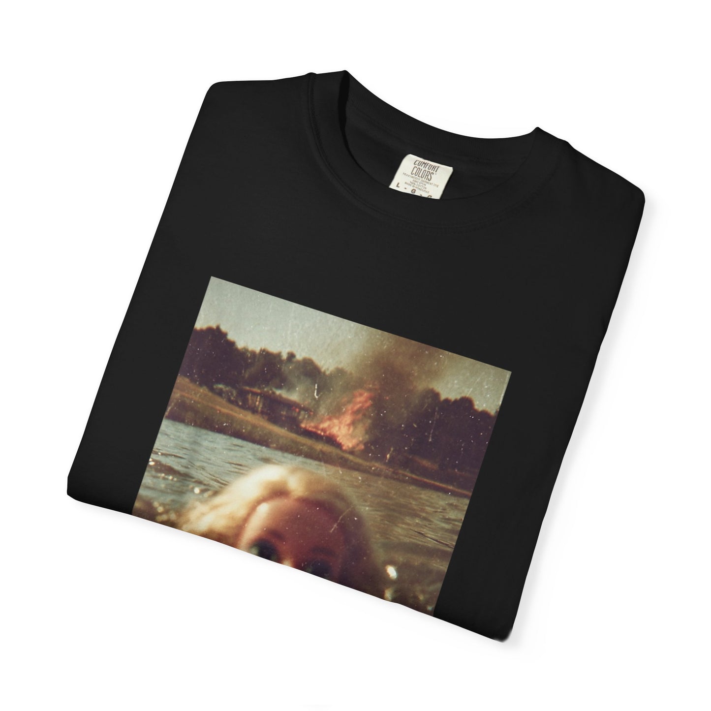 Vintage Summer Photo T-Shirt — Girl Peeking Over Water Graphic Tee